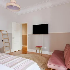 https://the-local-guest-house-lisbon.hotels-lisbon-portugal.com